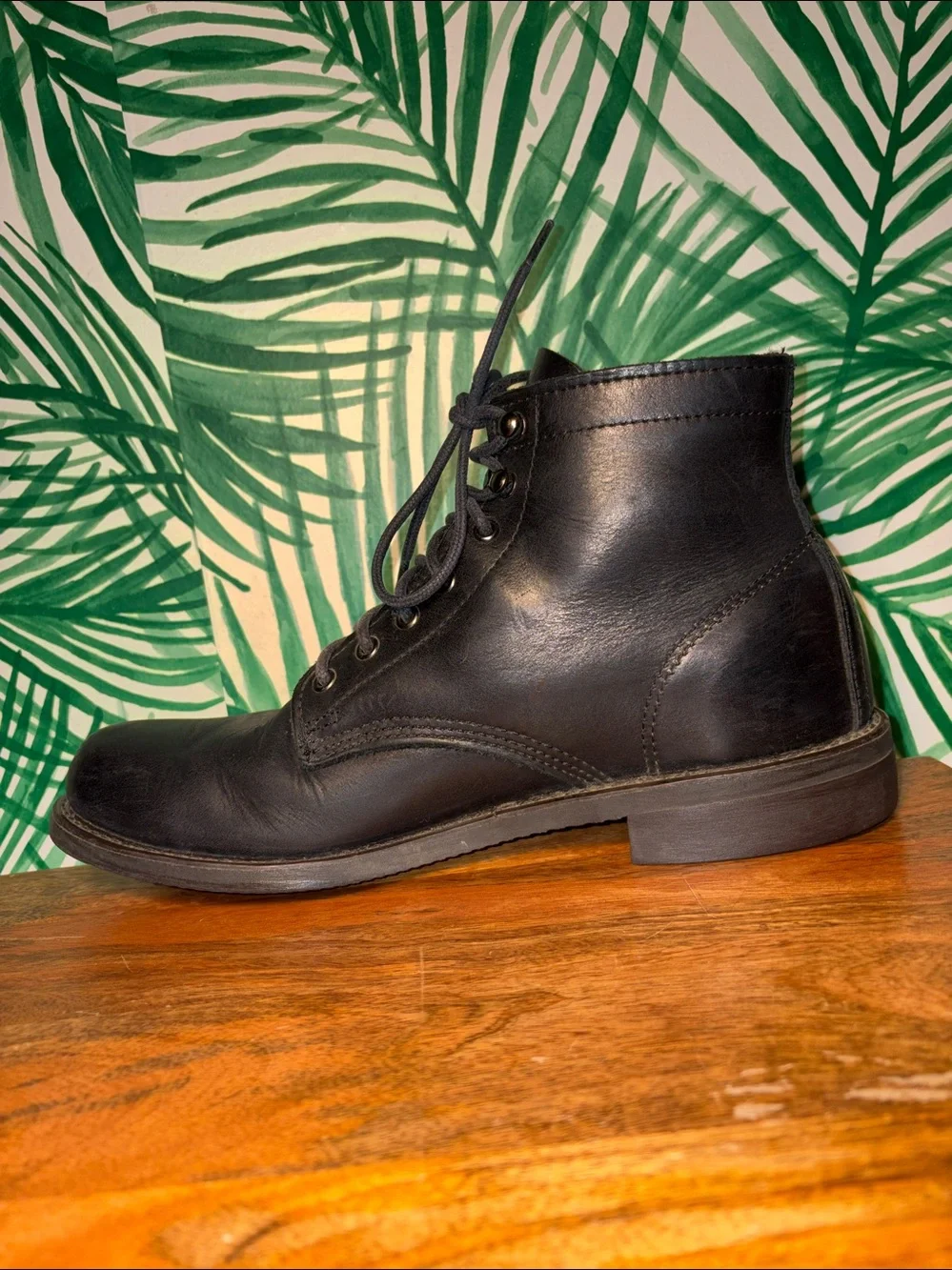 Wolverine Kilometer Black Leather Boots Mens 9.5 M